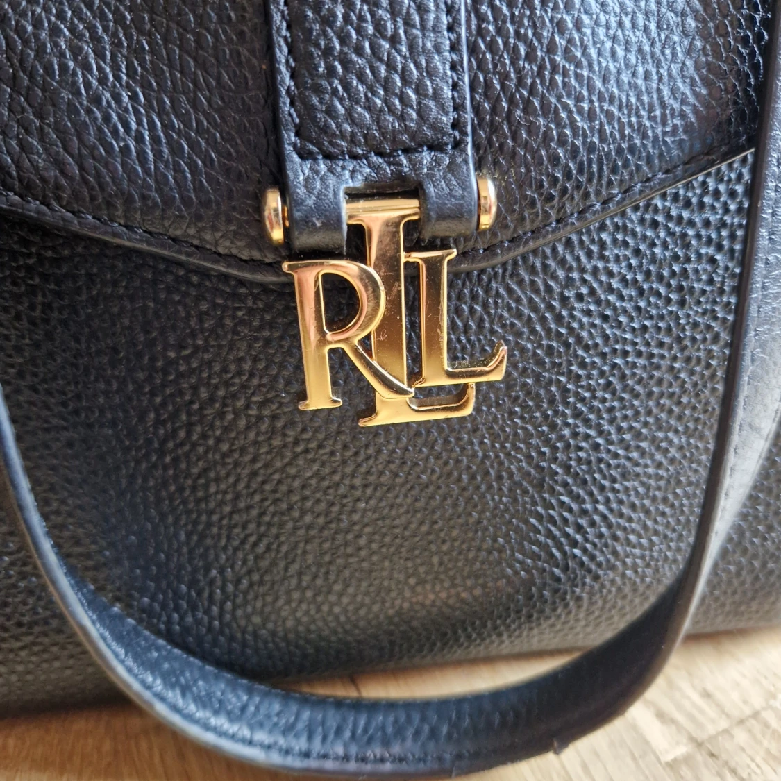 Svart axelväska från Ralph Lauren - 4