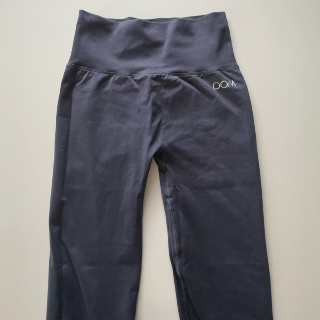 Mörkblåa tränings byxor från stadium