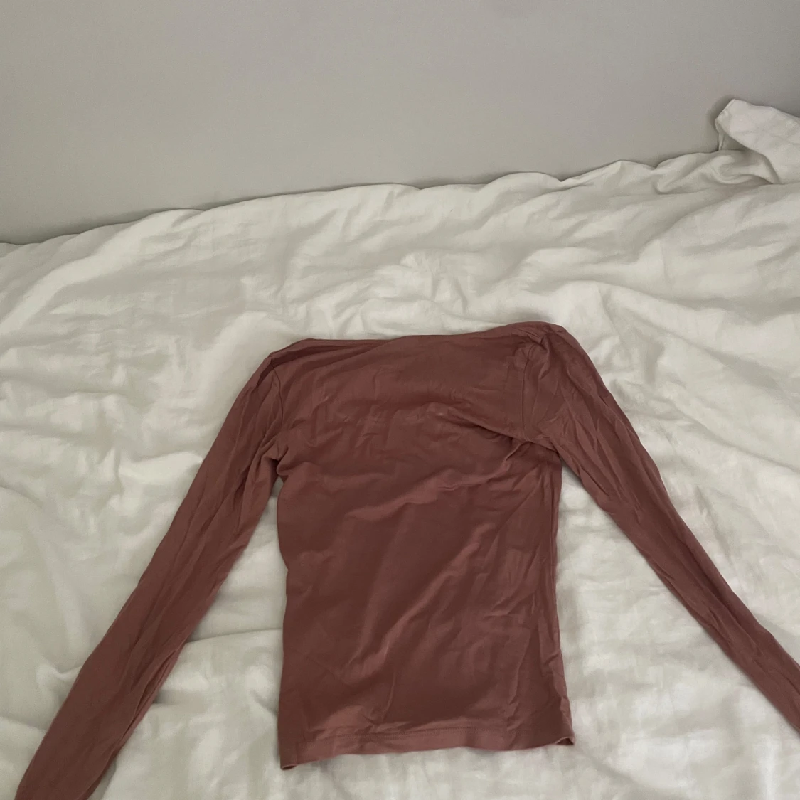 Rosa långärmad topp med fyrkantig hals - 1