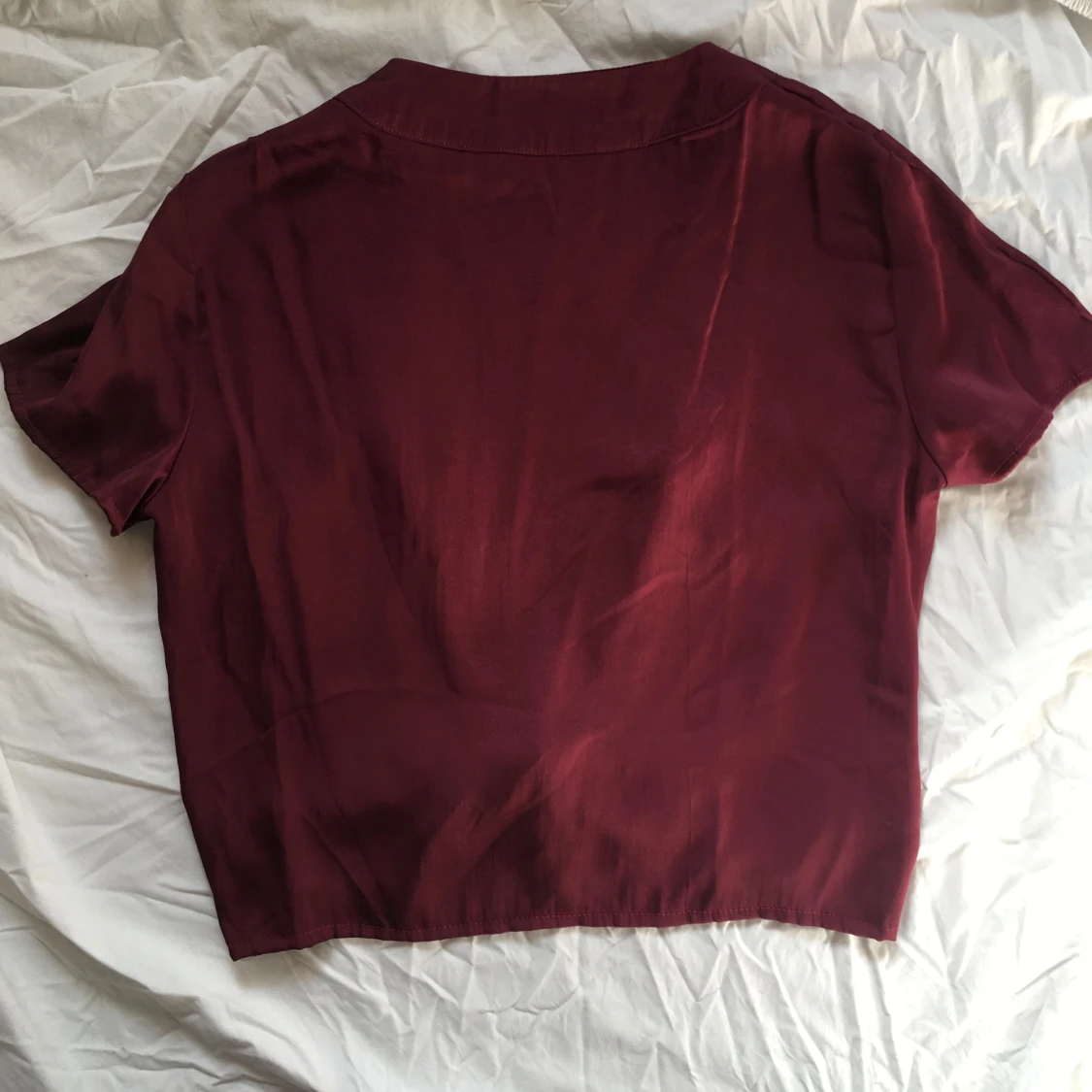 Vinröd knytblus/ bolero/ croptop  - 1