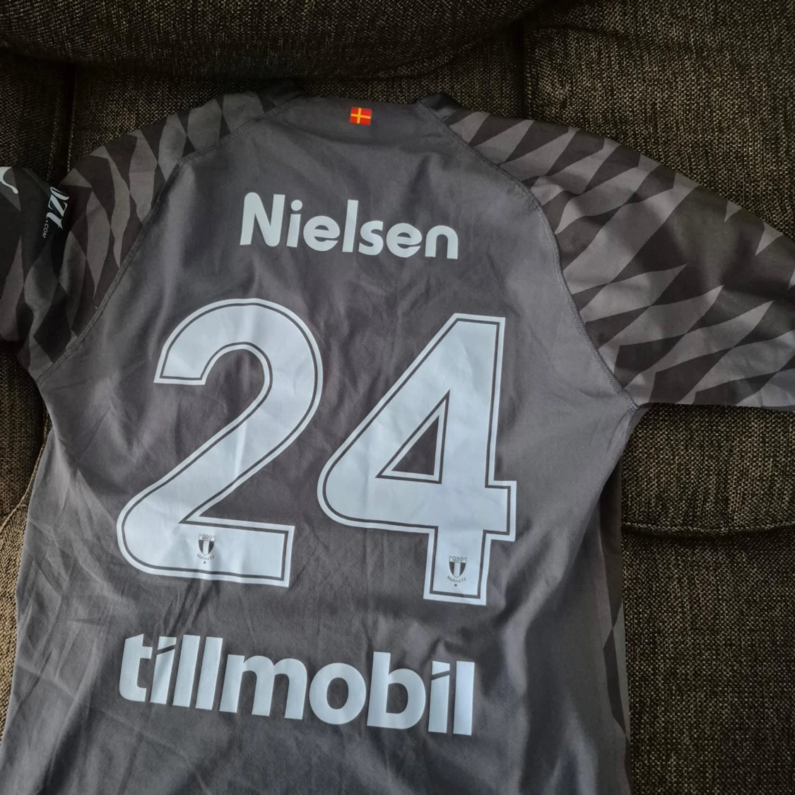 Malmö FF borta tröja 2023 Nielsen #24  - 1