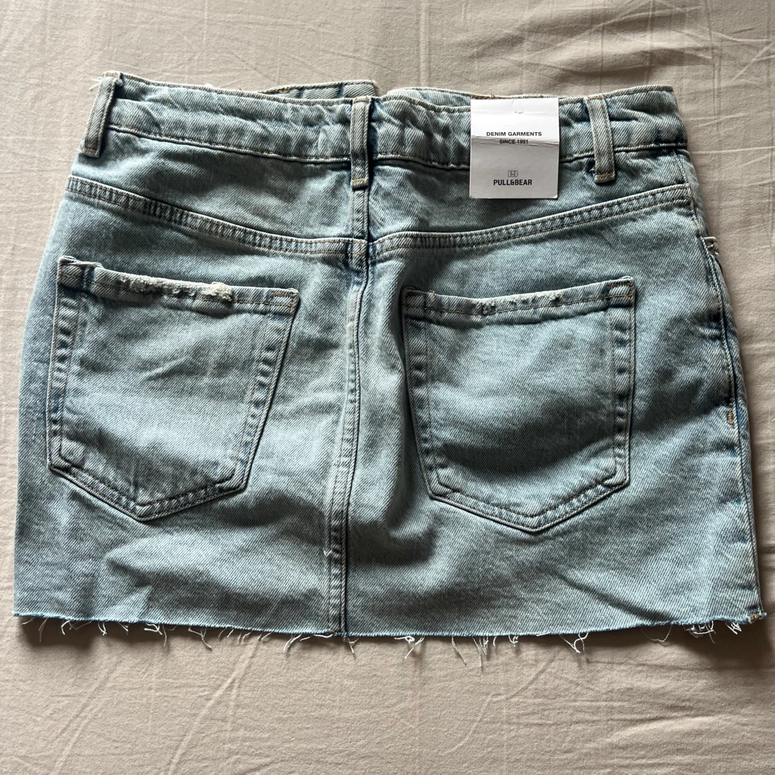 Ljusblå jeanskjol från Pull&Bear - 1