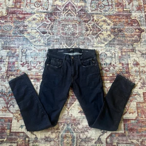 Replay Anbass - Replay Anbass Hyperflex i storlek 33/34 Slim Fit⚜️BRA SKICK, stilrena nu till hösten|Kontakta vid minsta fråga🛎️