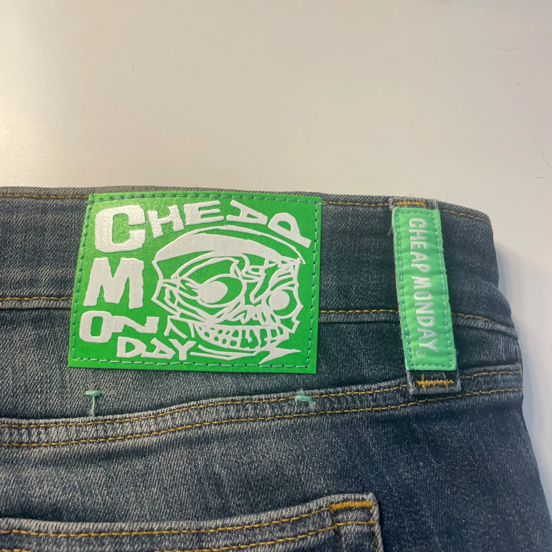 Bootcut jeans från Cheap Monday - 2