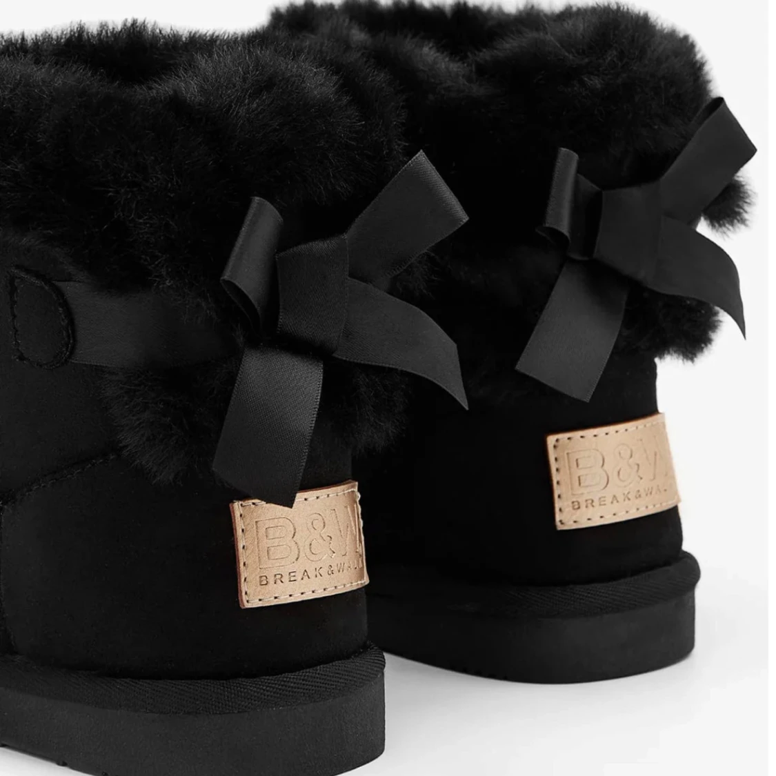 Uggs med rosett  - 1