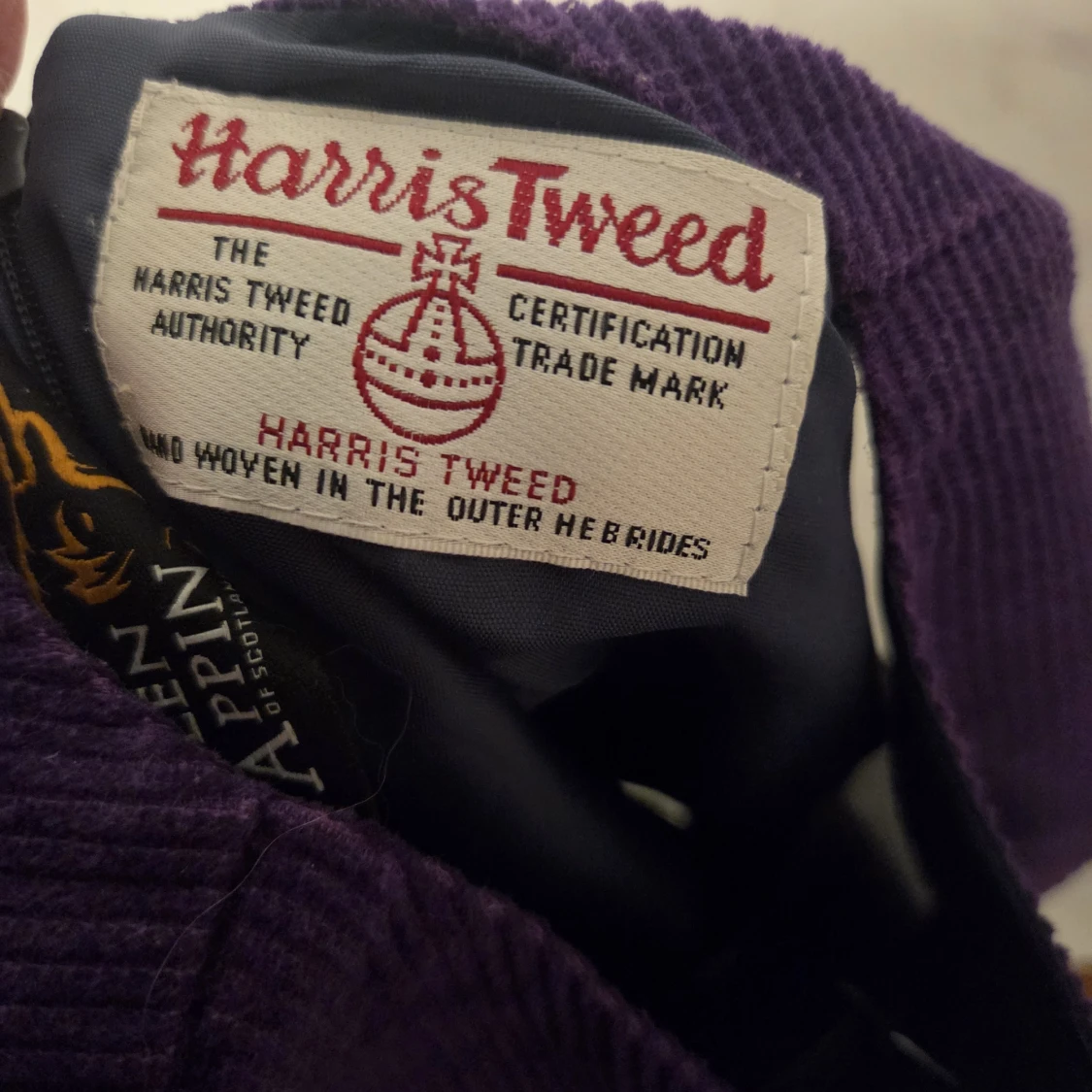 Lila och grårutig klänning från Glen Appin - 2