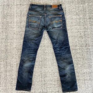 Nudie Jeans - Unika Nudie Jeans - Storlek: W31 L34 - Pris: 749 kr - Skick: 9/10 - Bellavita_resell
