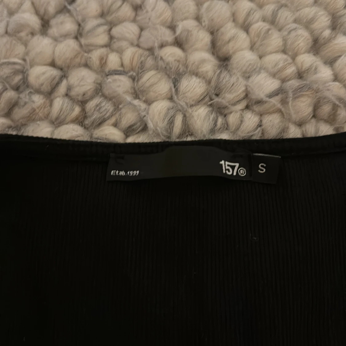 Svart långärmad topp från 157 - 2