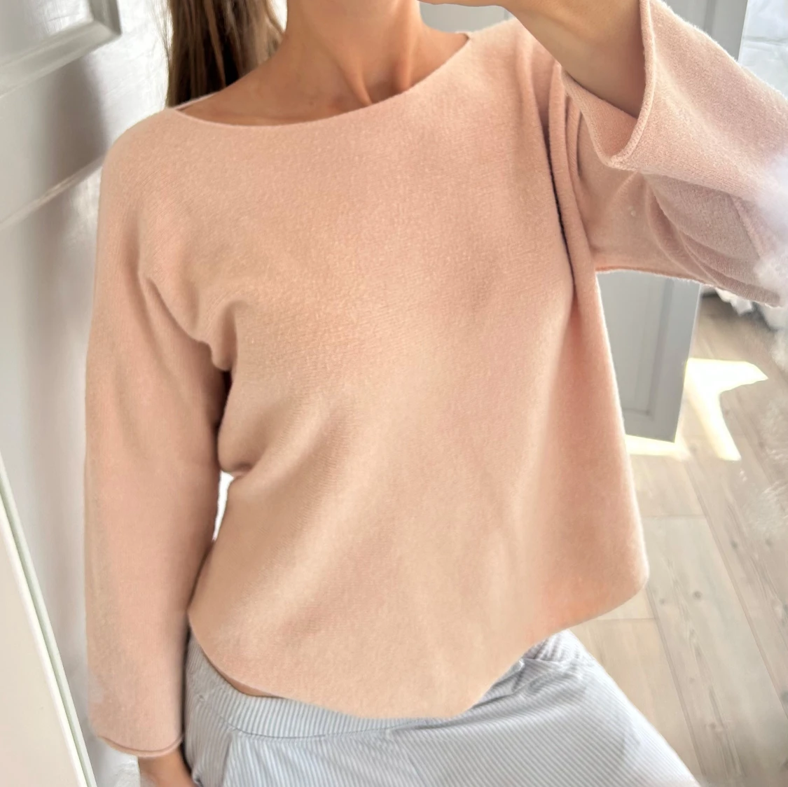 Ljusrosa stickad tröja från Edith