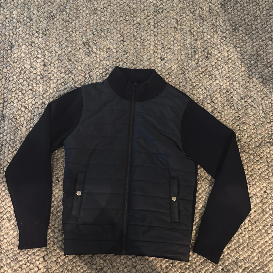 Marinblå cardiganjacka från Sayless