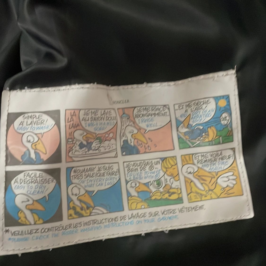 Svart Moncler dunjacka med huva - 4