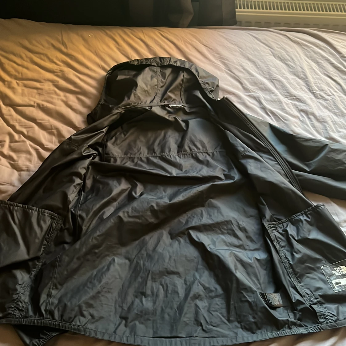 Svart vindjacka från The North Face - 1