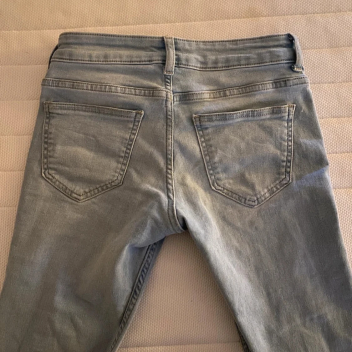 Lågmidjade bootcut jeans - 3