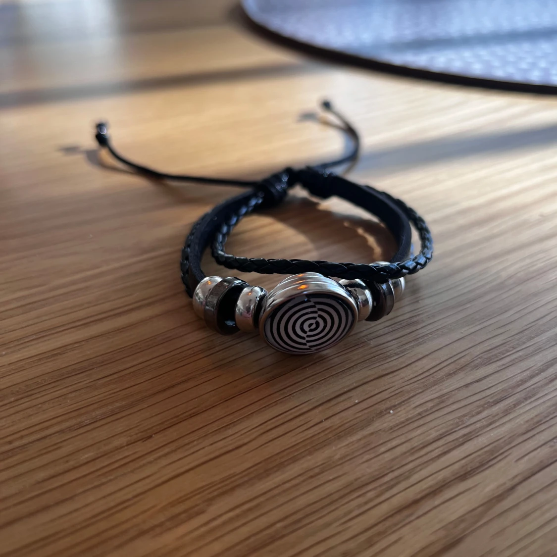 Undercover ”Klaus” Bracelet