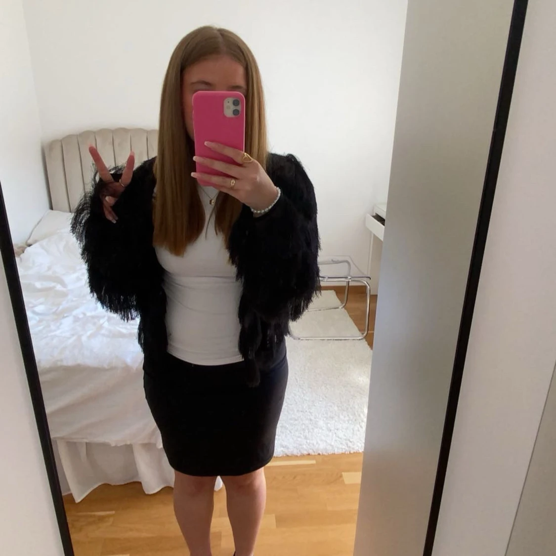 Svart volang kofta - 1