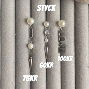 Örhängen  - Frakt 22kr 