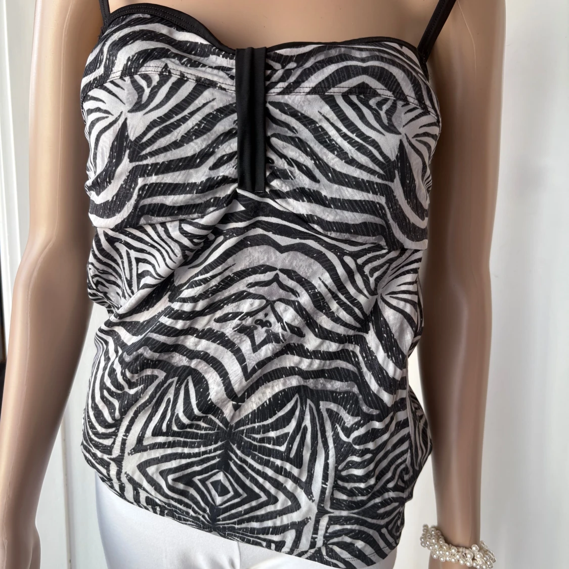 Zebramönstrad bad/topp från Trofé - 2