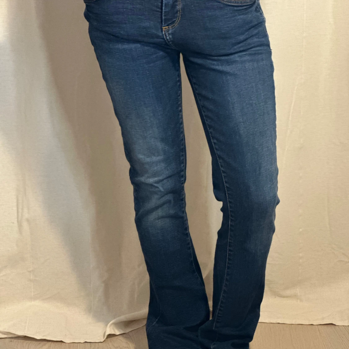 Blåa LTbB utsvängda jeans - 2