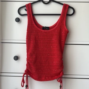 Crochet red top Cecil McBee - Perfect for summer 