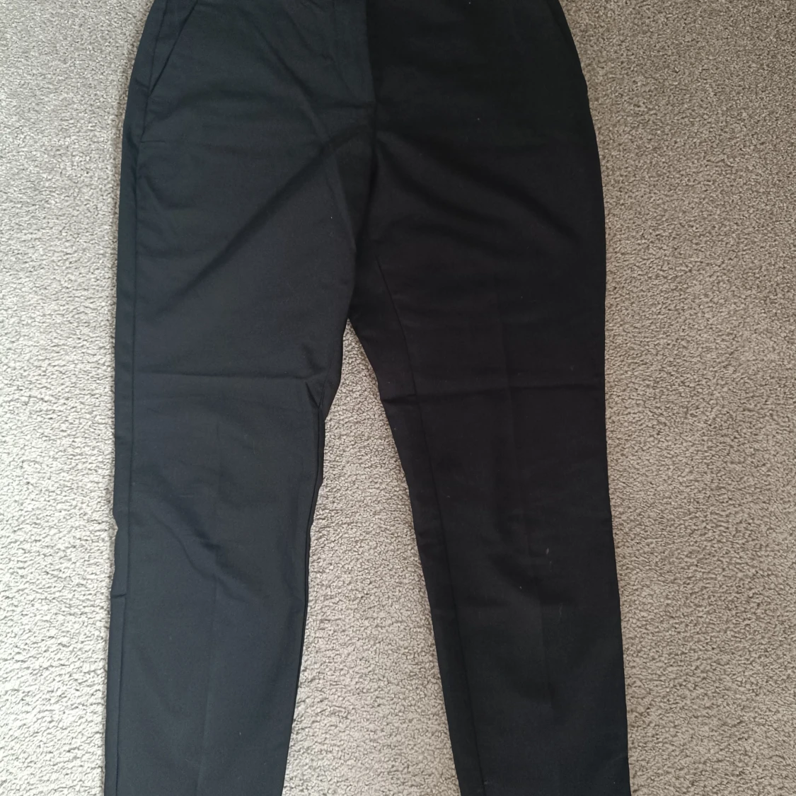 Svarta kostymbyxor från H&M