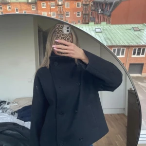 Kappa NA-KD - Fint skick! Nypriss 999kr, Obs det är speglen som är smutsig! Kan gå ner i pris vid snabb affär.