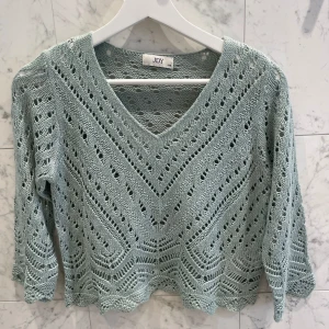 Mintgrön stickad tröja från JDY - Stickad topp från JDY i storlek xxs men passar som en xs eller s