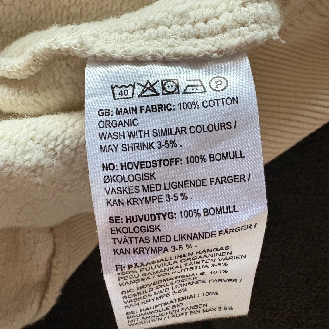 Beige hoodie från Yôke - 2