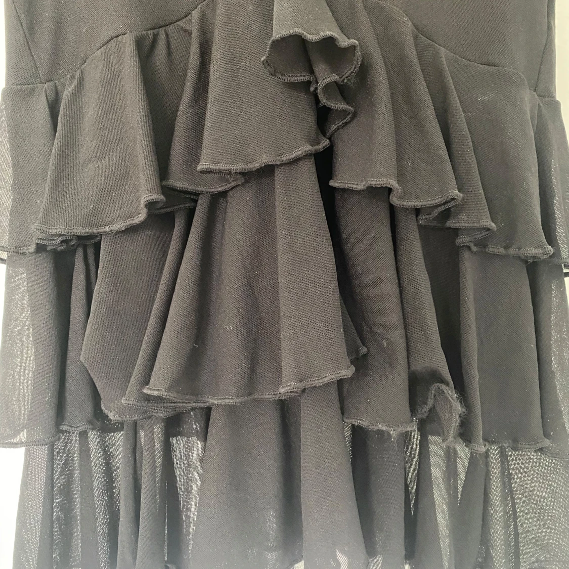 Svart volangblus - 2