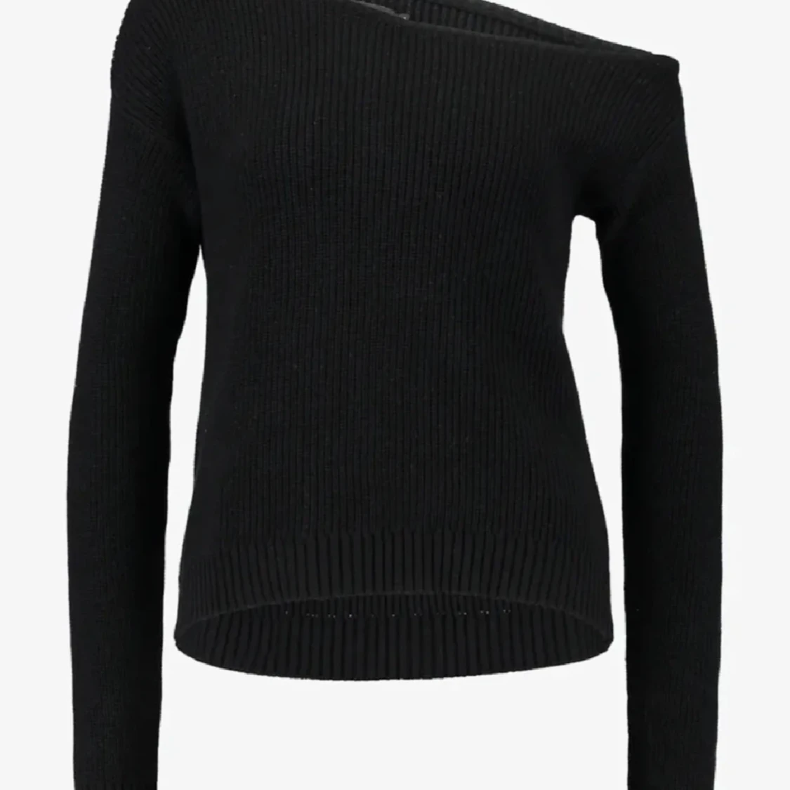 Svart stickad offshoulder tröja