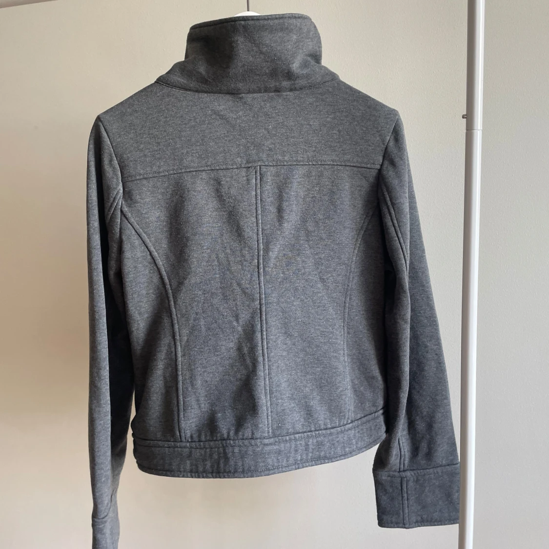 Grå kort höst kappa - 2