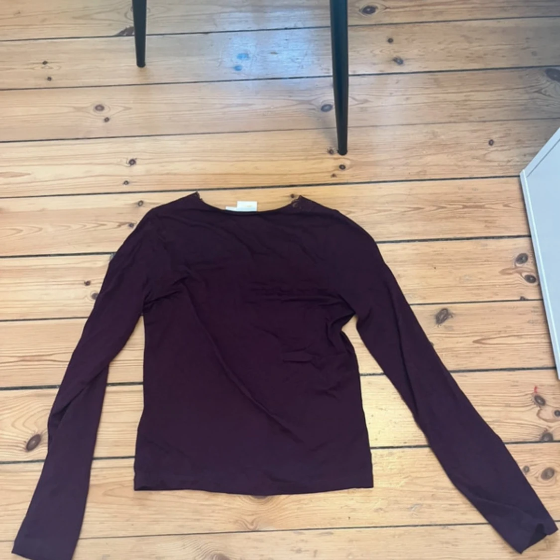 Röd spets tröja - 2