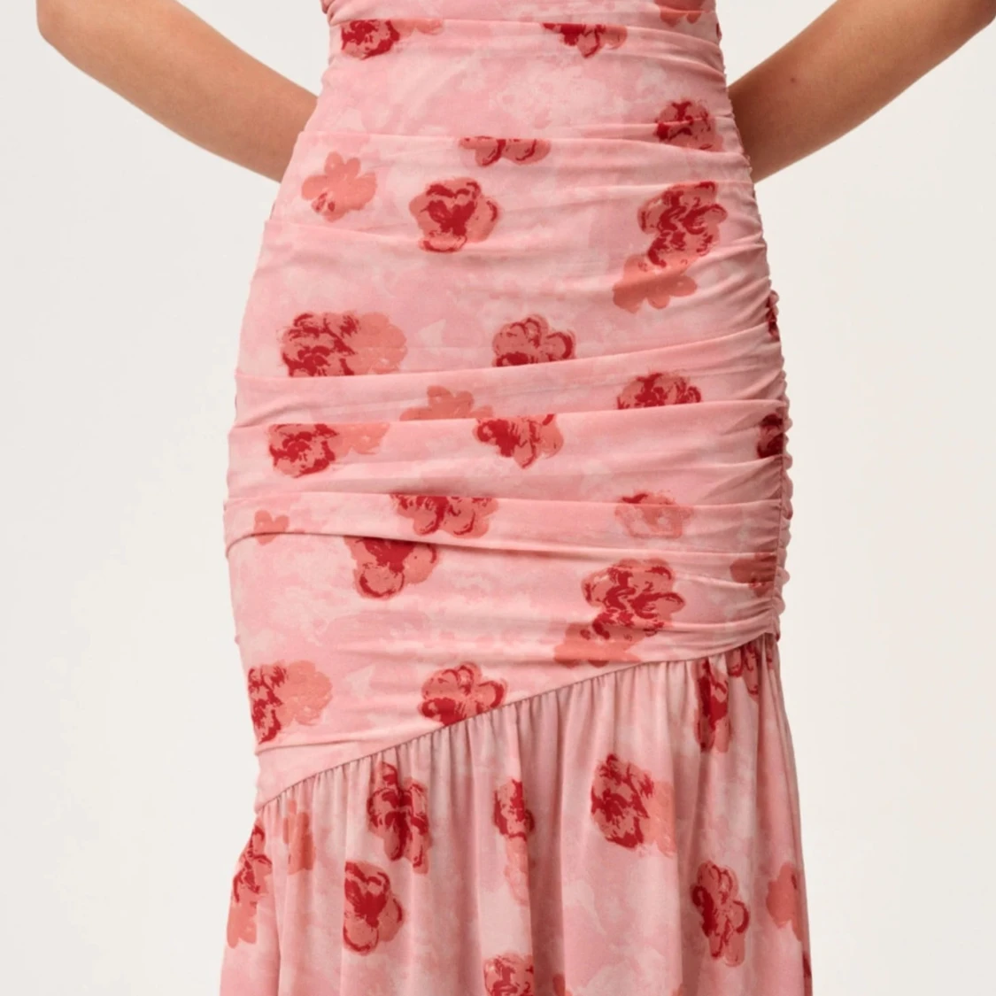 Ljusrosa blommig långklänning Adoore - 1