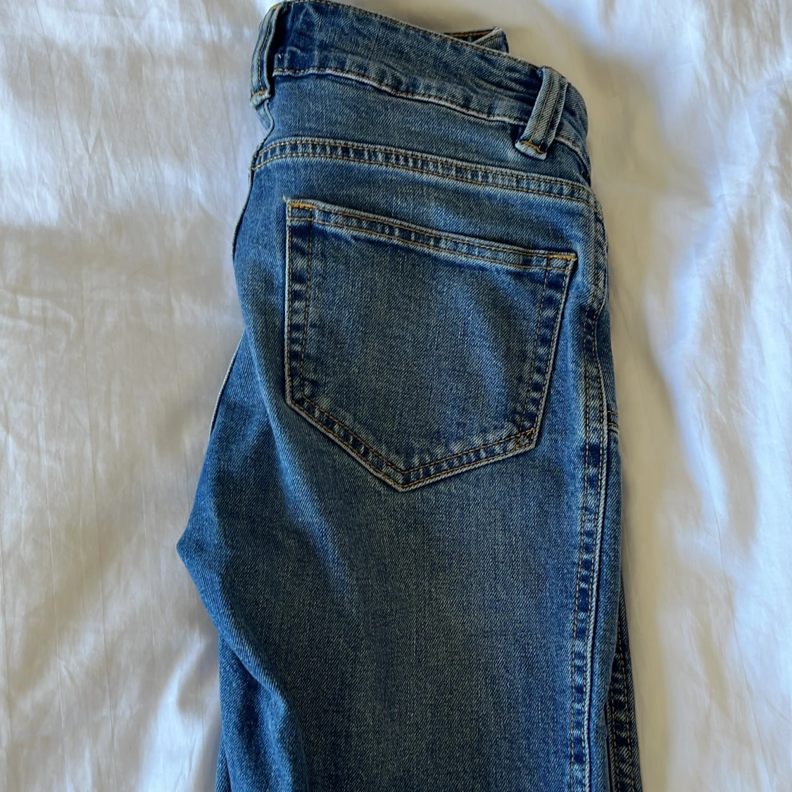 Blå bootcut jeans från 157 - 2