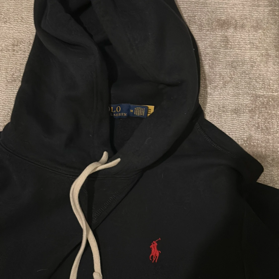 Svart hoodie från Polo Ralph Lauren - 1