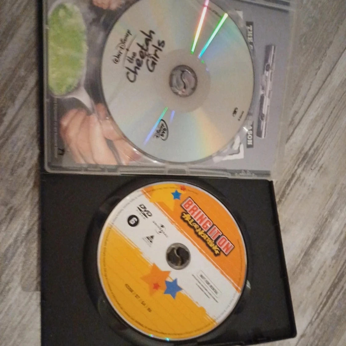 DVD-filmer: The Cheetah Girls och Bring It On: All or Nothing - 2