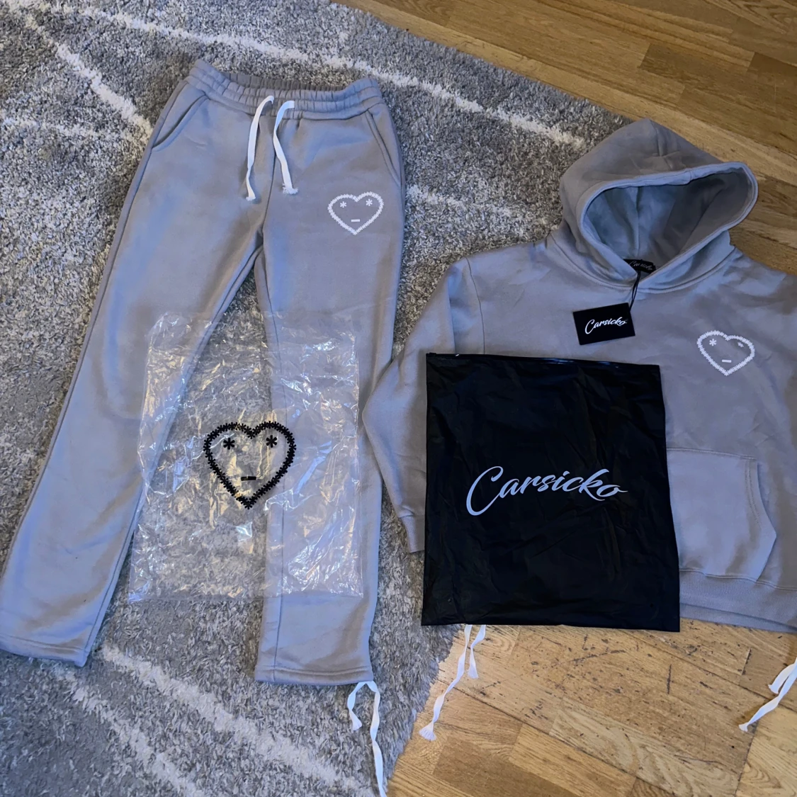 Grå Tracksuit från Carsicko - 1