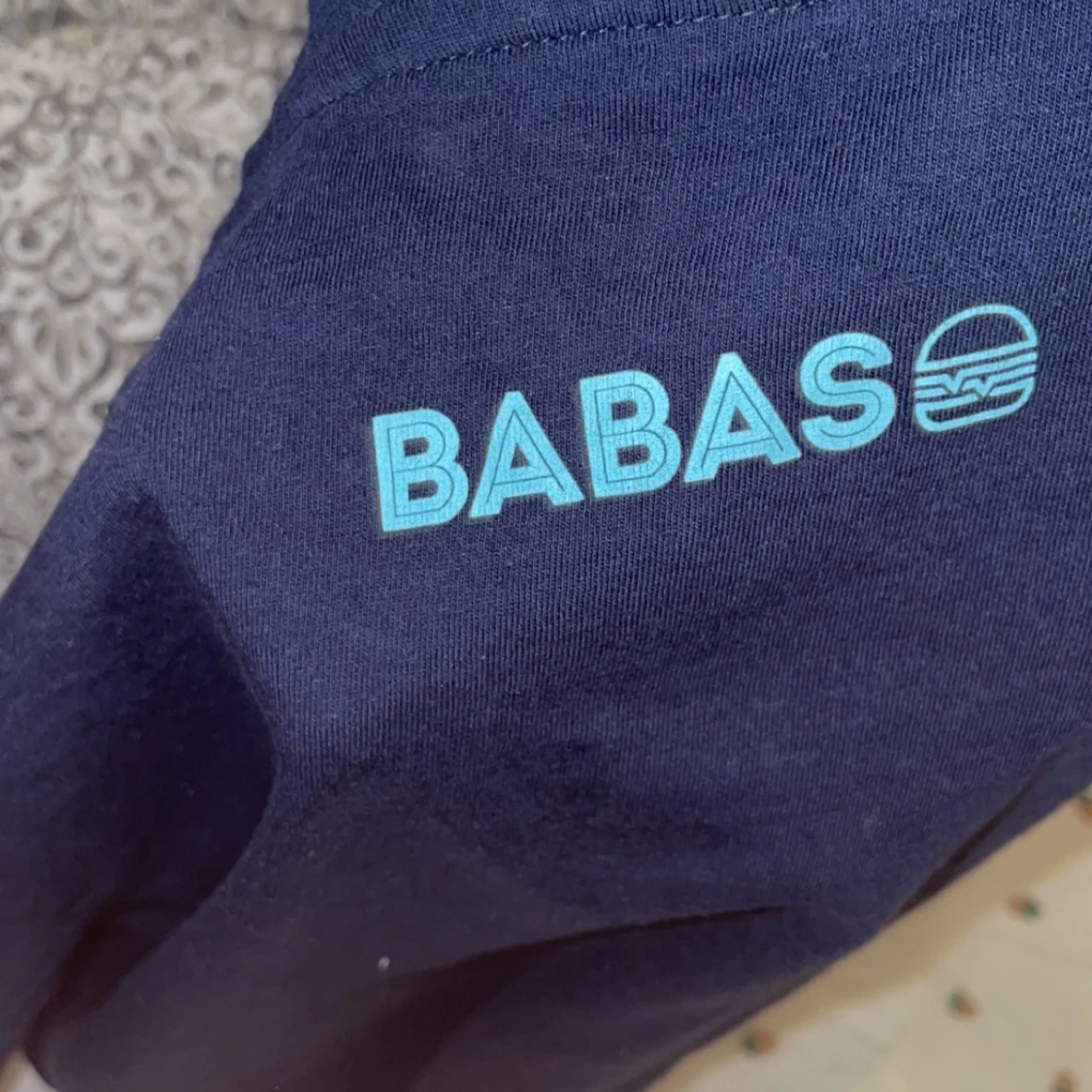 Svart t-shirt från Babas  - 2