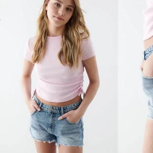 Lågmidjade jeans shorts - Lågmidjade jeans shorts från Iza och Ella kollektionen med gina young. Använda men i super fint skick. Justerbar midja som passar xs-s.