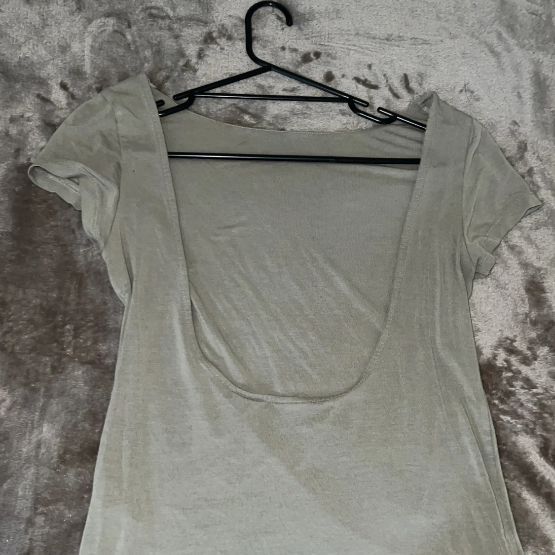 Beige topp från Gina Tricot - 2