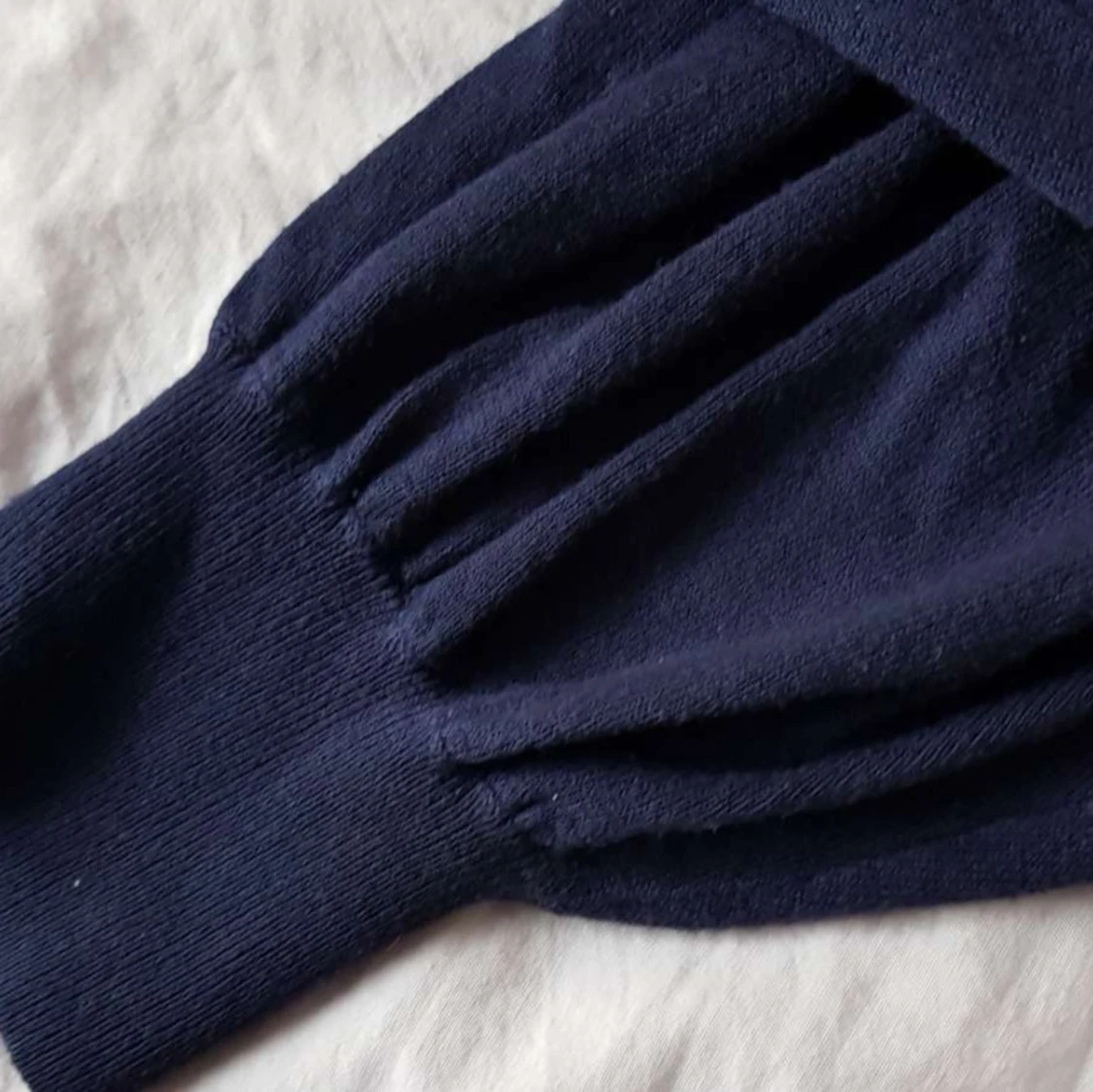 Mörkblå tröja från Leem - 2