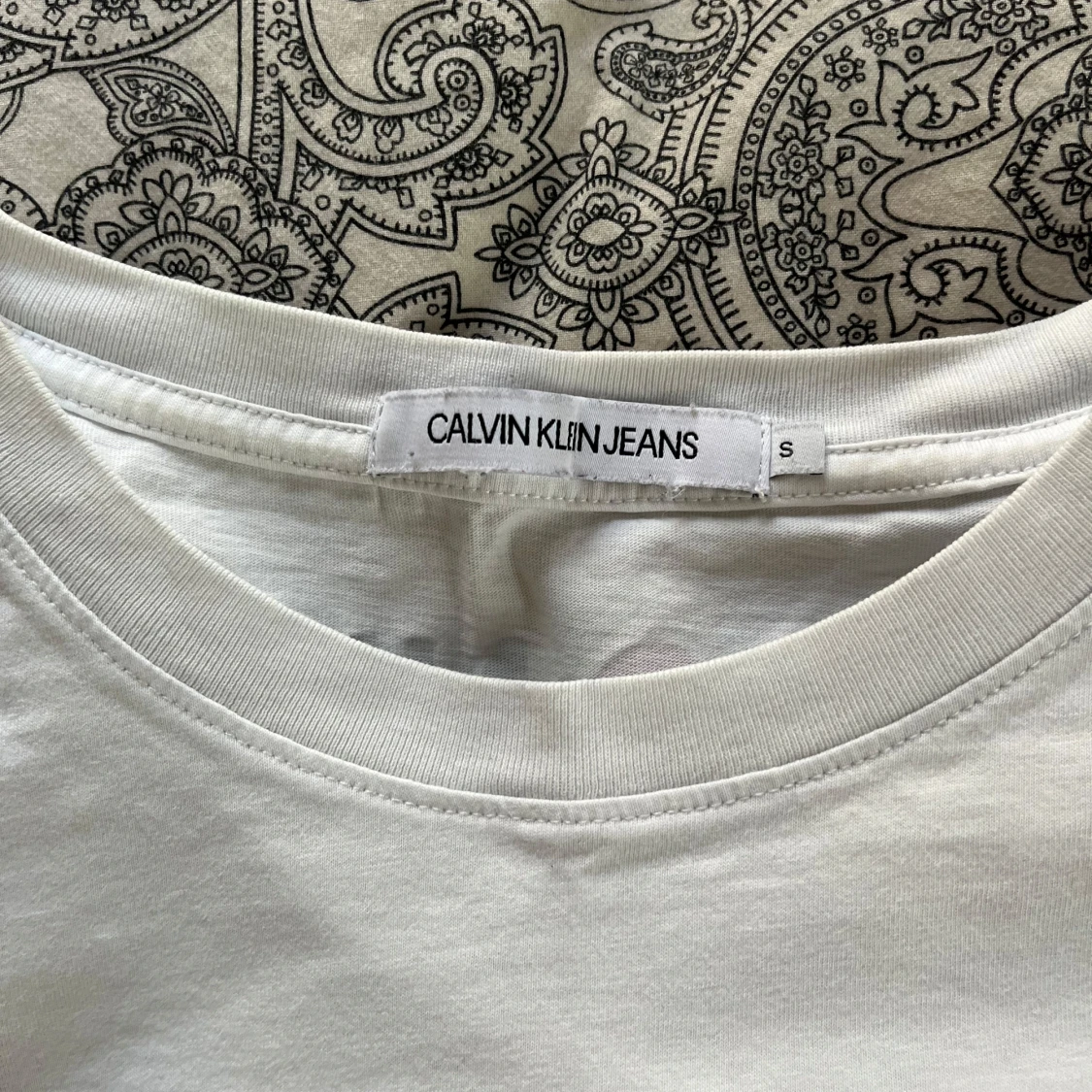 Vit t-shirt från Calvin Klein Jeans - 2