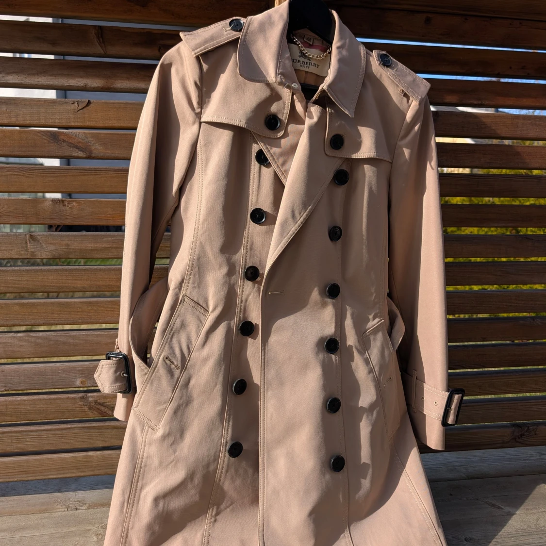 Ny Burberry Beige trenchcoat med bälte