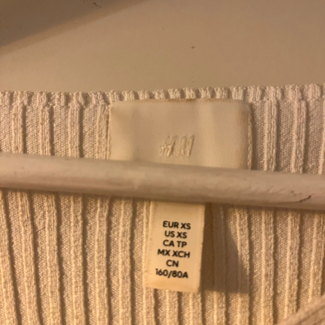 Vit ribbad tröja från H&M - 2