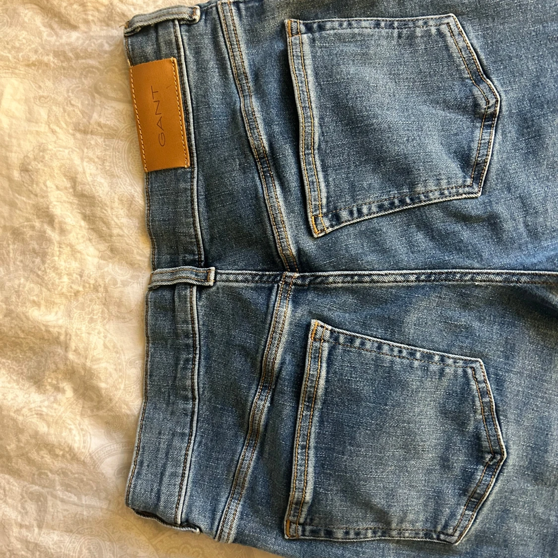 Blå jeansbyxor från GANT - 2