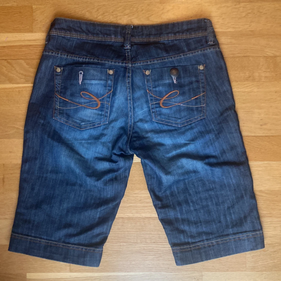 Blå jeansshorts från Esprit - 1
