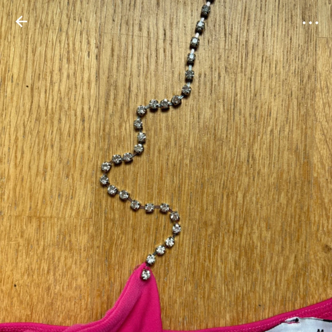 Rosa topp med strassband från NA-KD. M - 2