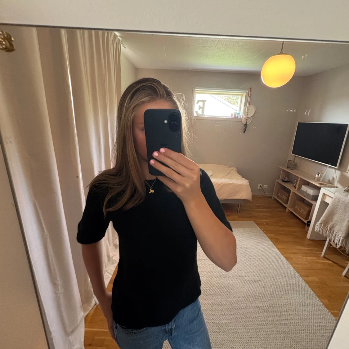 Svart basic t-shirt i bomull - 1