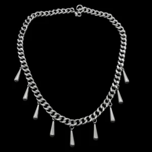 Handgjort halsband  - 🖤Mycket vackert halsband med droppform.Kedjans  tjocklek -7mm. Rostfritt stål. Droppformade hängen -15mm. Längd-40cm