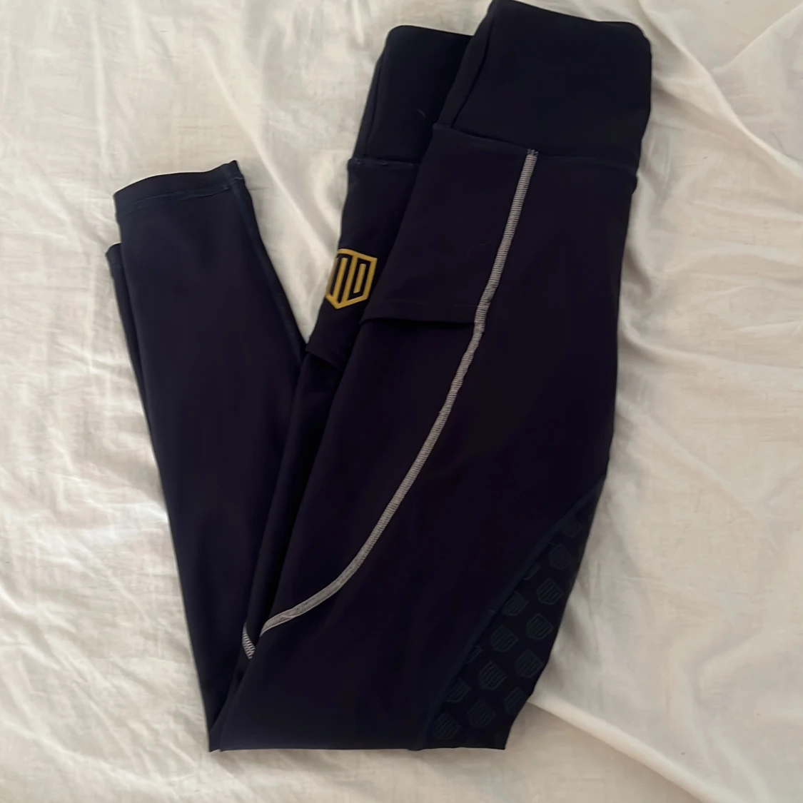 Mörkblåa maya delorez - 2