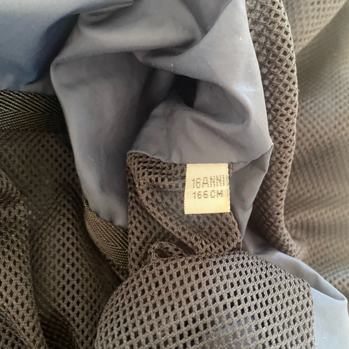 Mörkblå vindjacka från Replay - 2